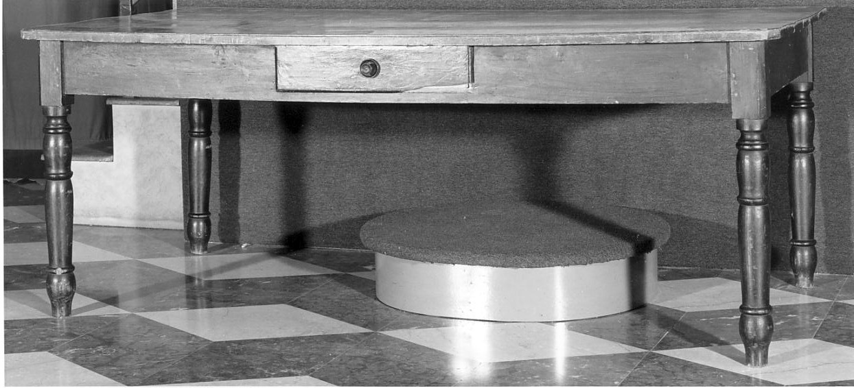 tavolo, opera isolata - ambito bresciano (sec. XIX)