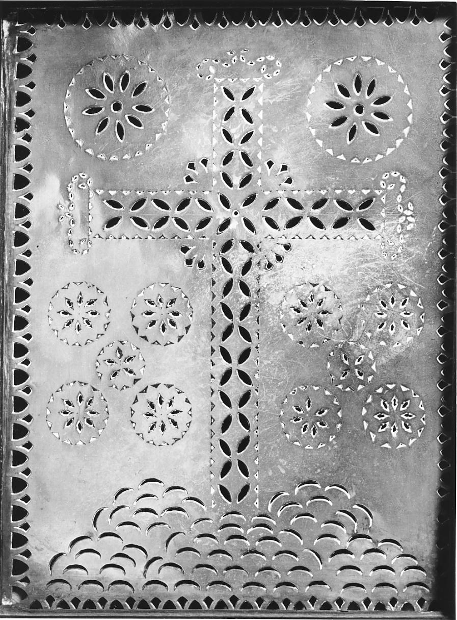 grata, elemento d'insieme - manifattura bresciana (seconda metà sec. XVIII)