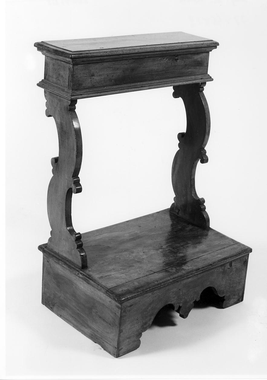 inginocchiatoio, opera isolata - manifattura bresciana (ultimo quarto sec. XIX)