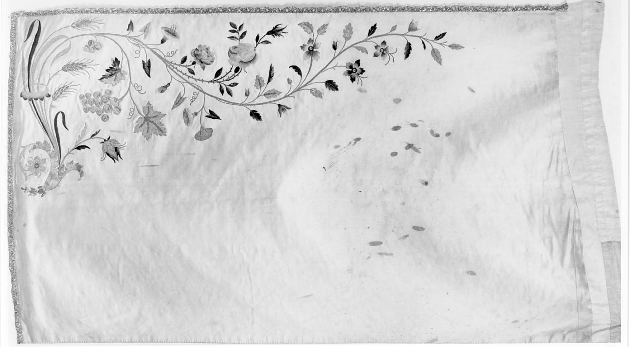 conopeo di tabernacolo, opera isolata - manifattura bresciana (inizio sec. XX)