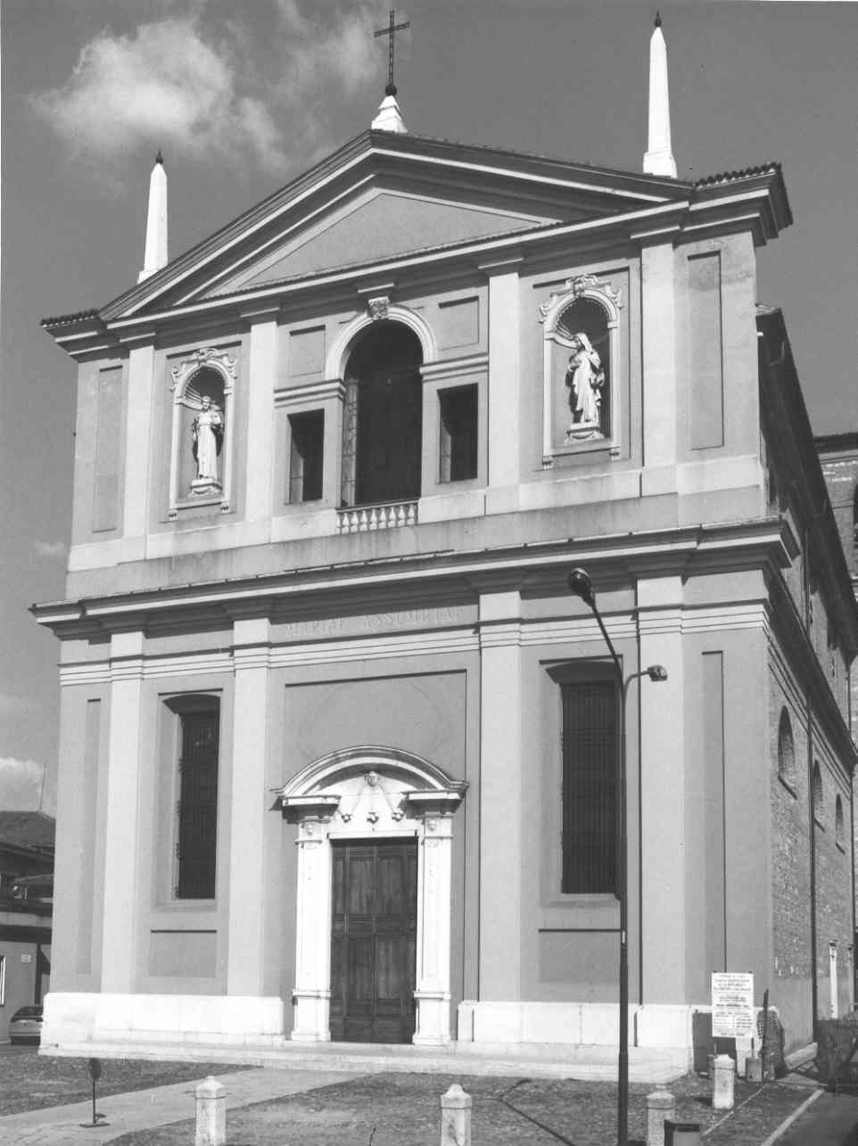 decorazione plastico-pittorica, complesso decorativo di Avanzo Giovanni Antonio (sec. XVII)