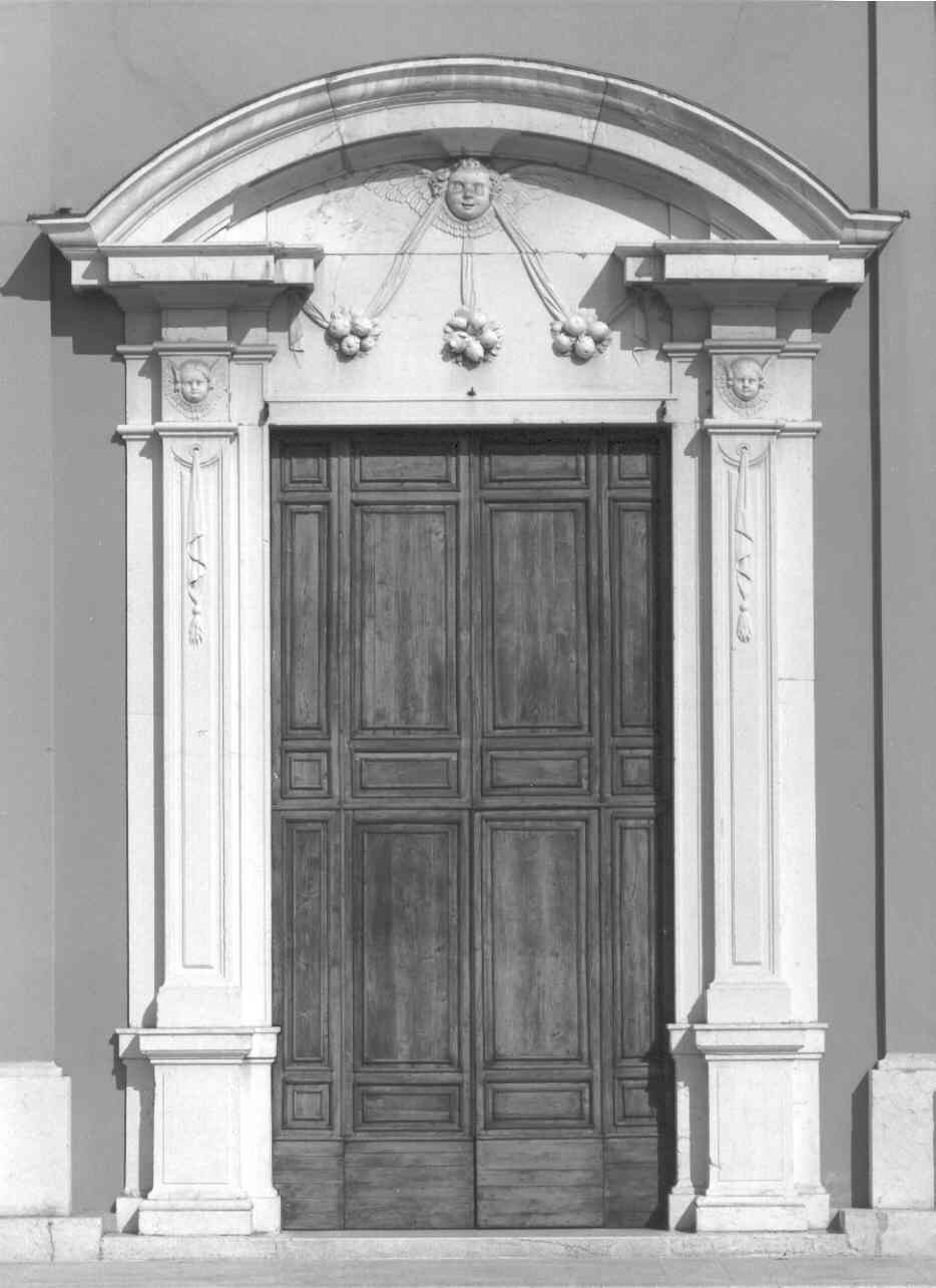 mostra di porta, opera isolata di Avanzo Giovanni Antonio (sec. XVII)