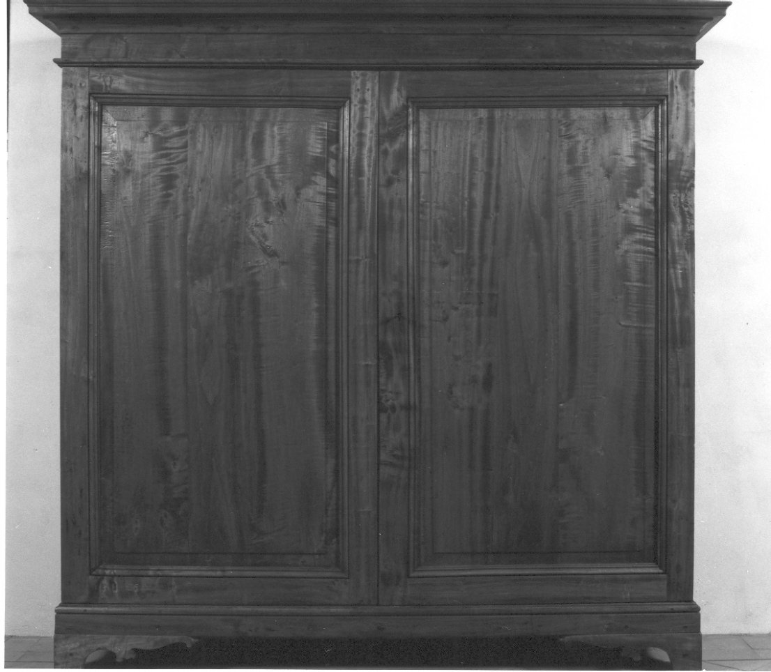 armadio, opera isolata - ambito bresciano (secondo quarto sec. XX)