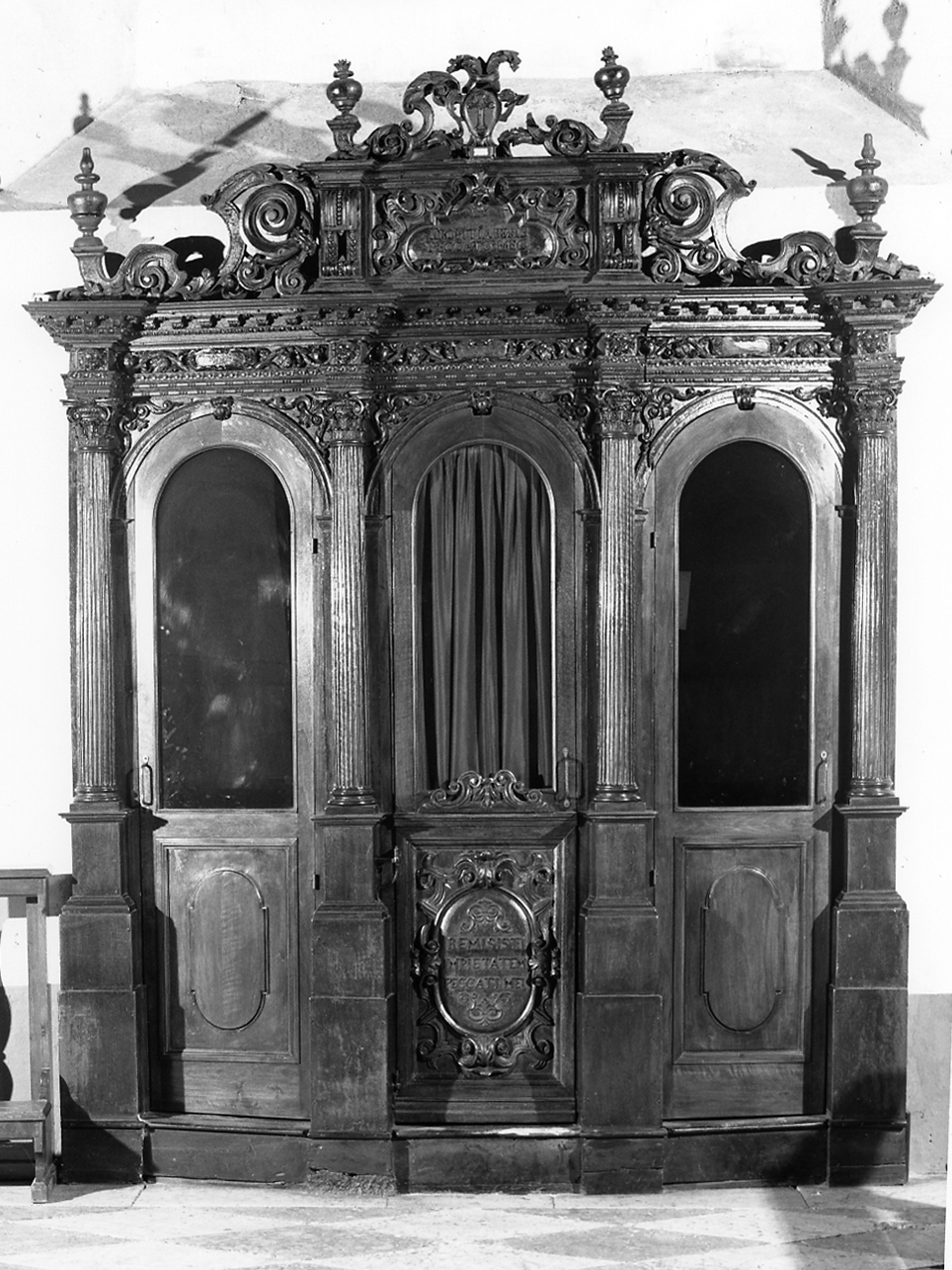 confessionale, opera isolata - bottega lombarda (inizio sec. XVIII)