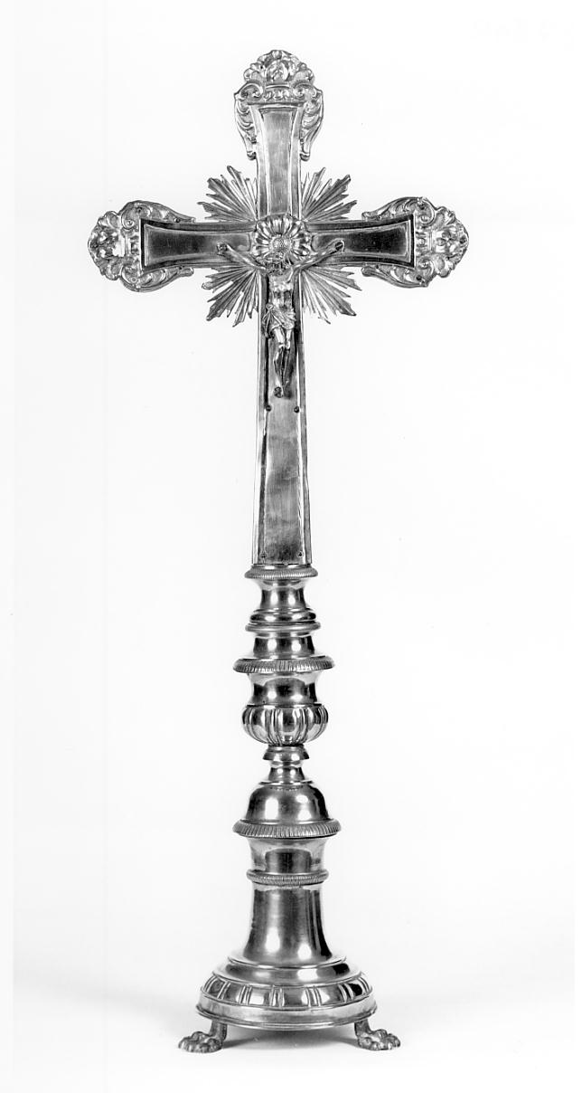 croce d'altare, opera isolata - produzione lombarda (sec. XIX)