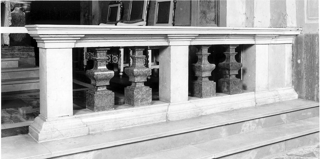 balaustrata, opera isolata - produzione lombarda (sec. XVIII, sec. XX)