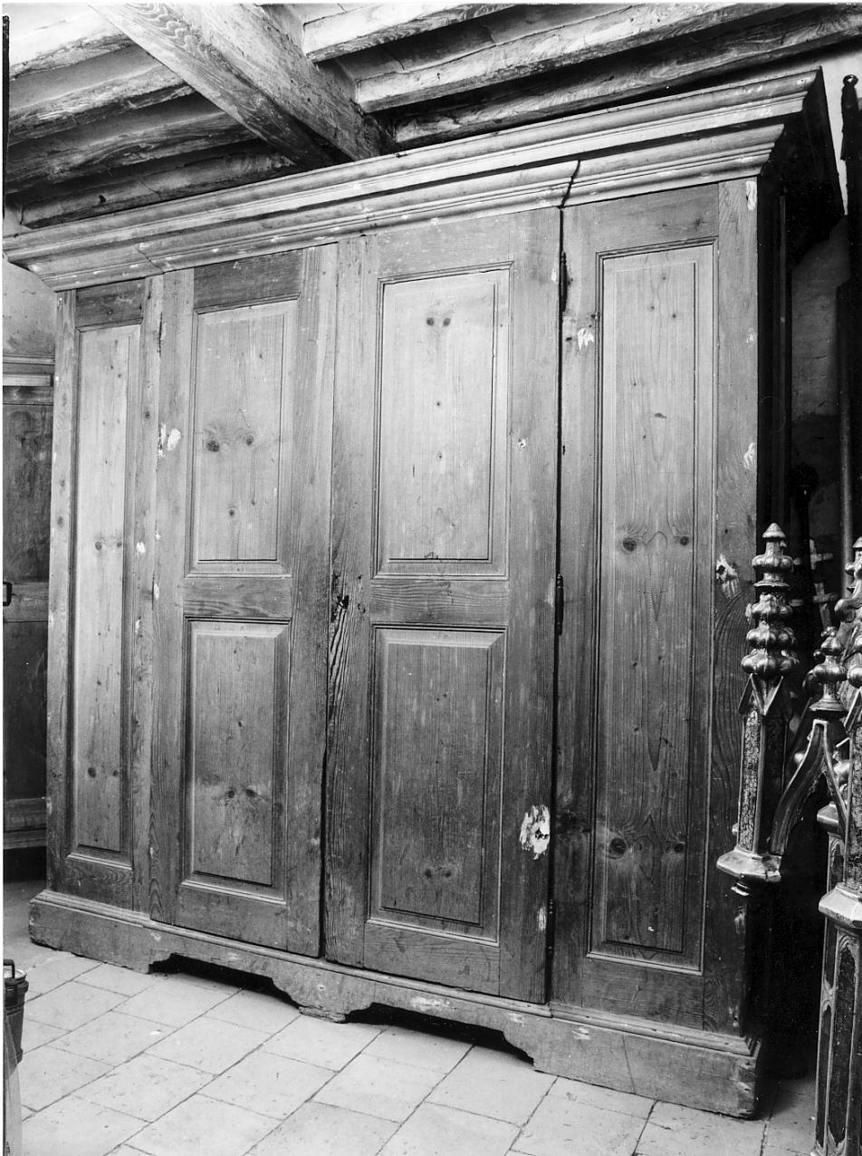 armadio, opera isolata - manifattura lombarda (seconda metà sec. XVIII)