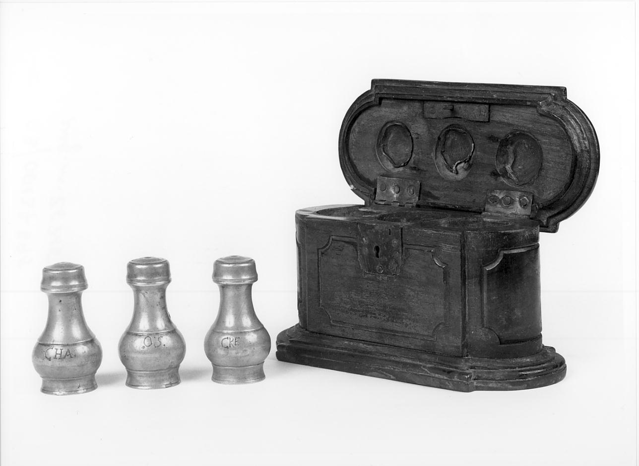 vasetti per oli santi, insieme - produzione lombarda (sec. XIX)