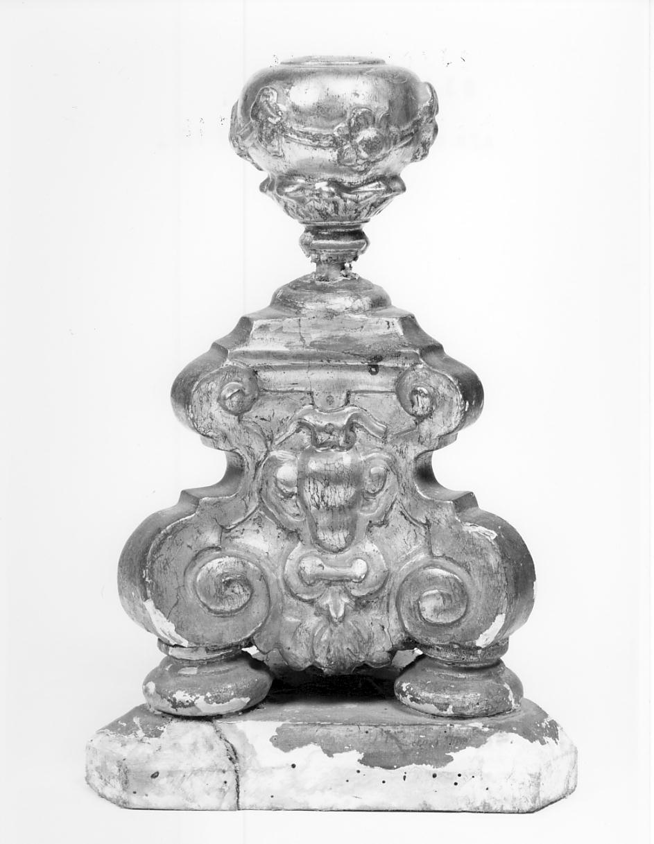 base, opera isolata - ambito cremonese (sec. XVIII)