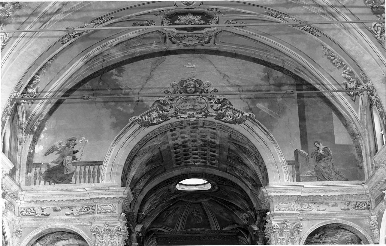 Annunciazione e motivi decorativi (decorazione pittorica, opera isolata) di Civerchio Vincenzo (attribuito) (sec. XVI)