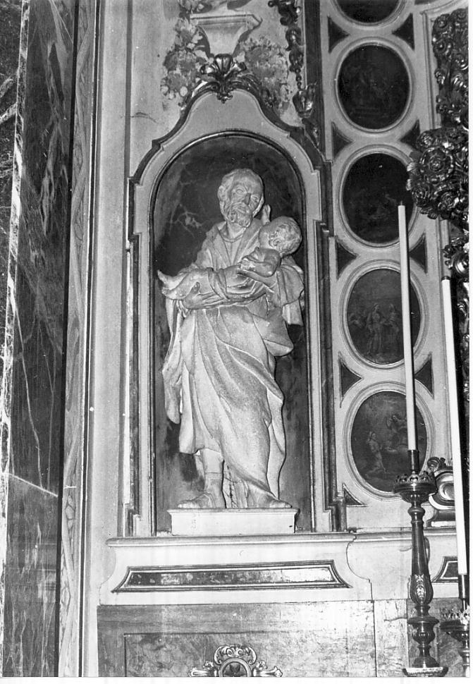 San Giuseppe con Bambino (statua, opera isolata) di Fantoni Francesco Donato (bottega), Fantoni Grazioso il Giovane (bottega) (sec. XVIII)