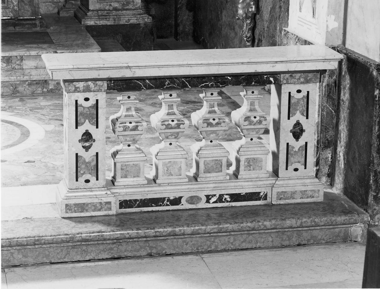 balaustrata, opera isolata - manifattura cremonese (terzo quarto sec. XVIII)