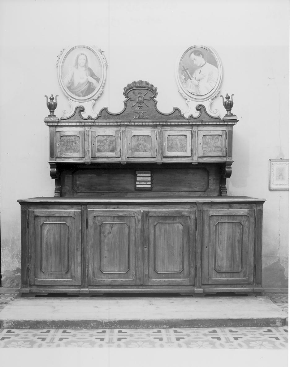 credenza, opera isolata - manifattura cremonese (primo quarto sec. XX)