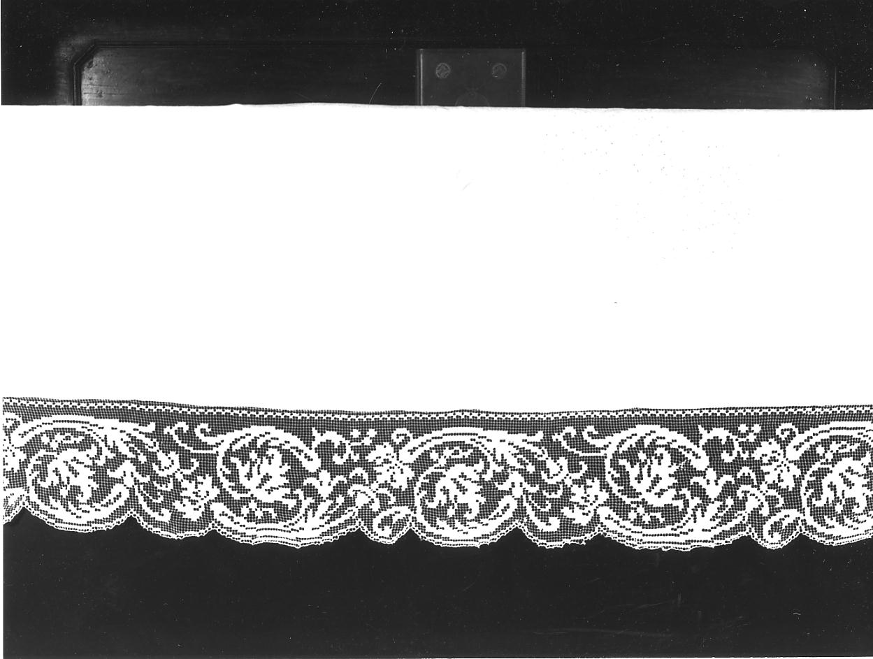 tovaglia d'altare, serie - manifattura cremonese (fine/inizio secc. XIX/ XX)