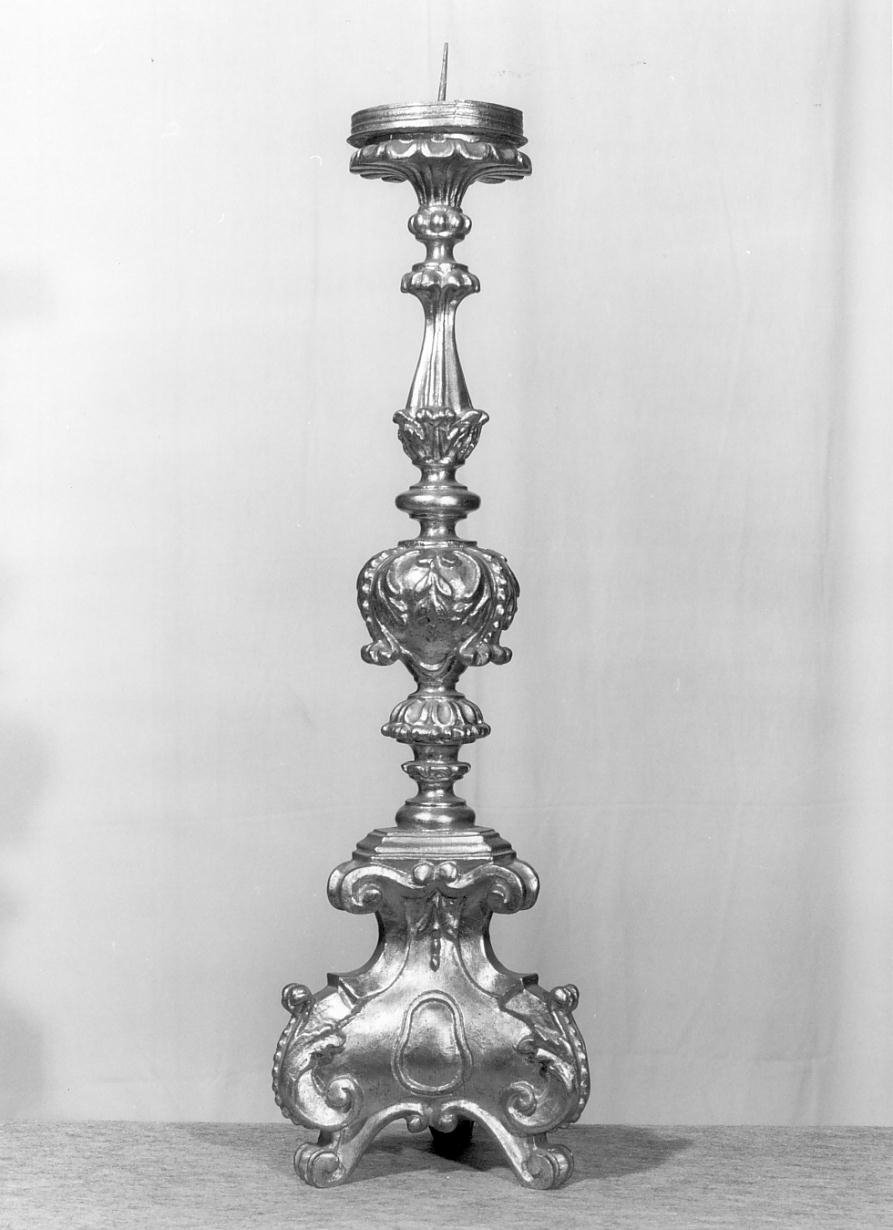 candeliere d'altare - ambito mantovano (seconda metà sec. XVIII)