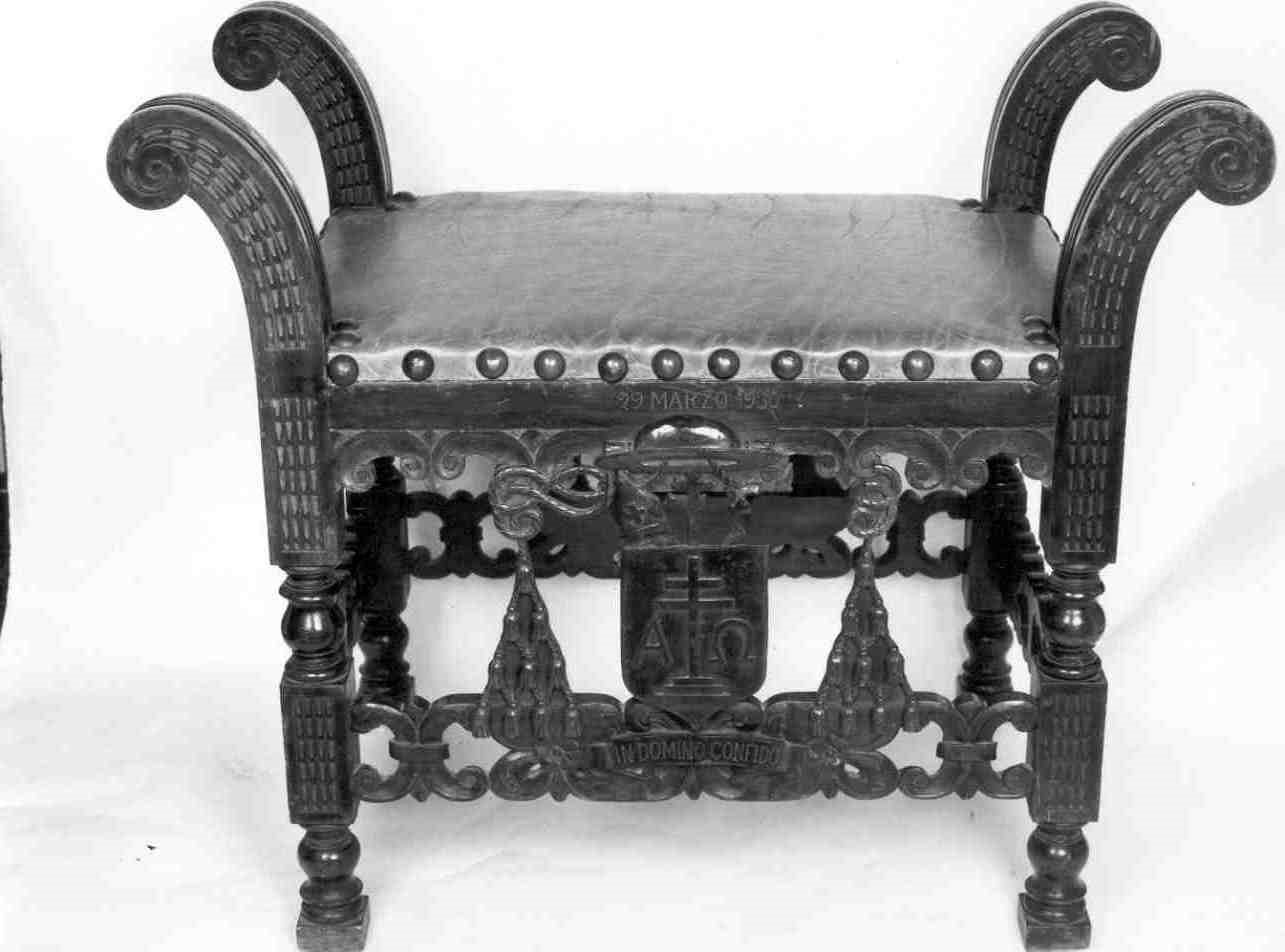 sgabello del celebrante, elemento d'insieme - ambito bresciano (sec. XX)