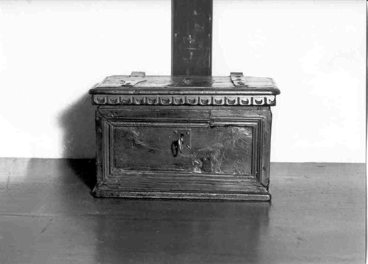 cassetta per elemosine, opera isolata - bottega mantovana (fine/inizio secc. XVI/ XVII)