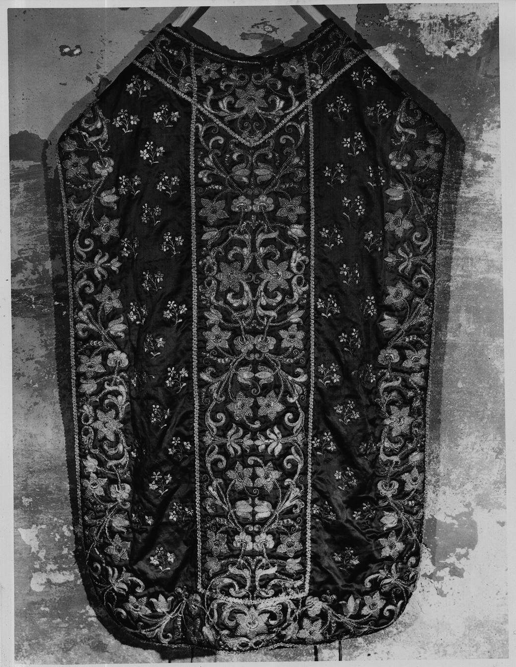 paramento liturgico, insieme - ambito italiano (metà sec. XVIII)