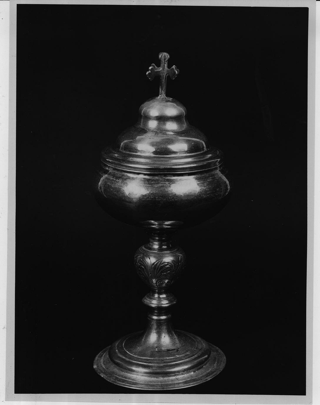 pisside, opera isolata - ambito italiano (sec. XVIII)