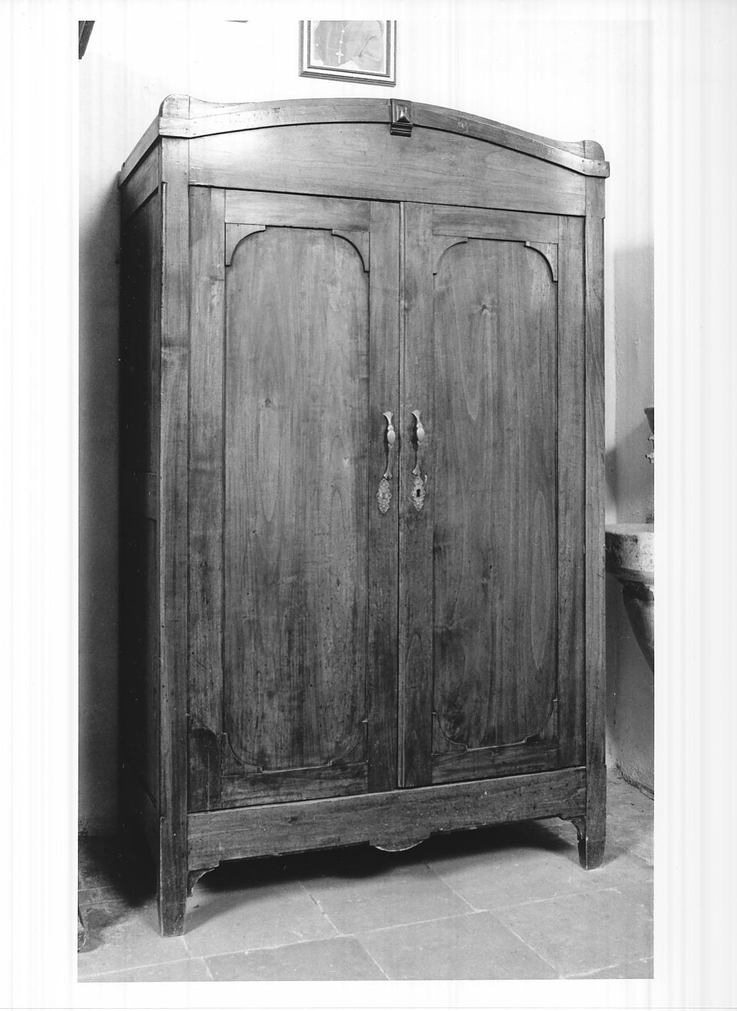 armadio, opera isolata - ambito cremonese (prima metà sec. XX)