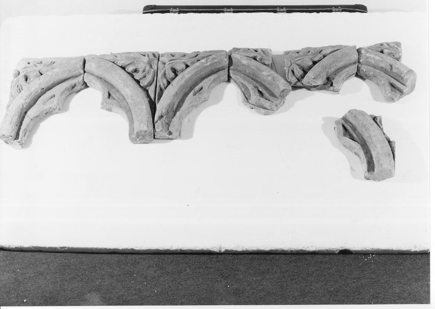 decorazione plastica, serie - ambito italiano (seconda metà sec. XV)