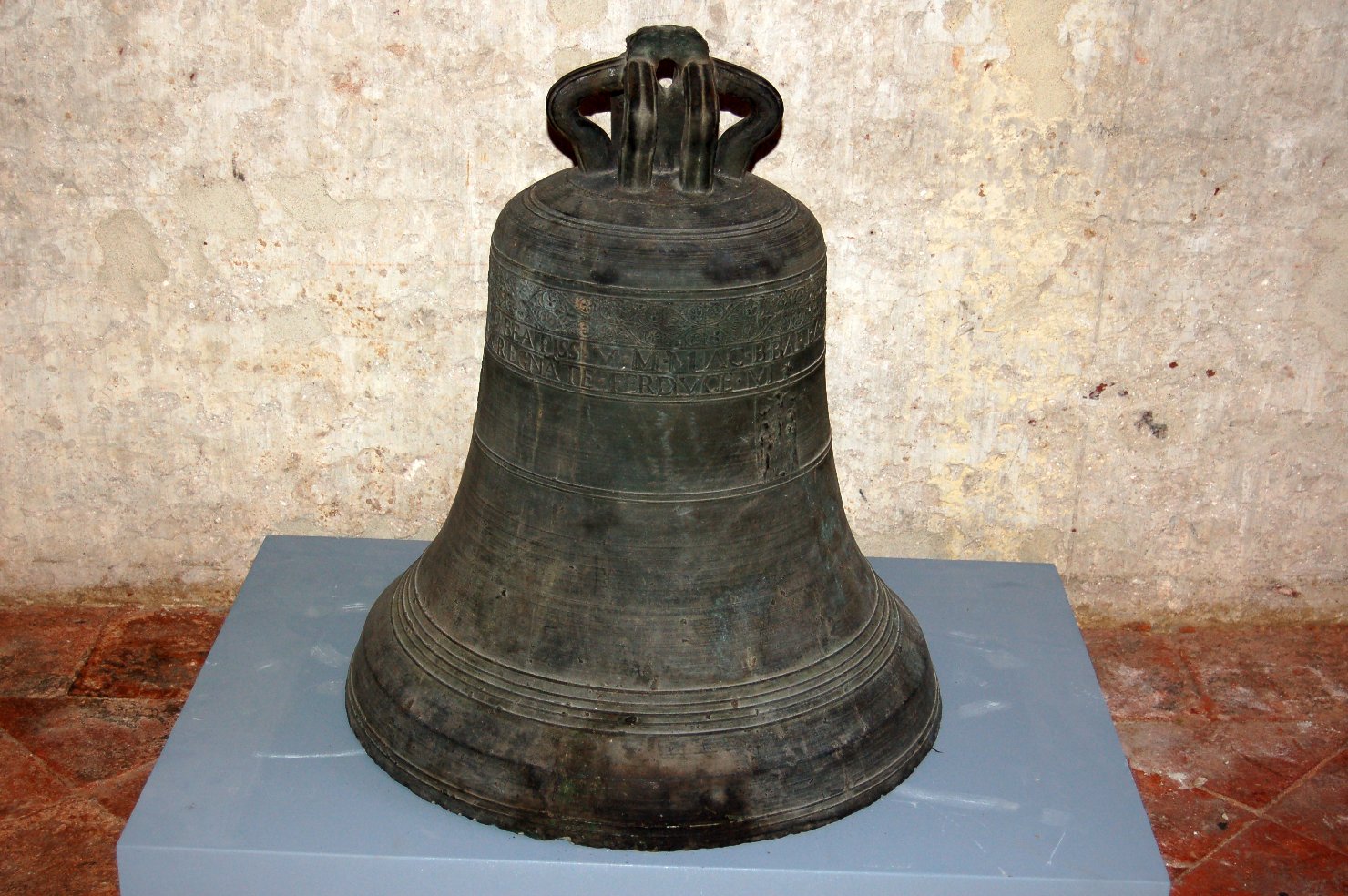 campana, opera isolata - ambito mantovano (sec. XVII)