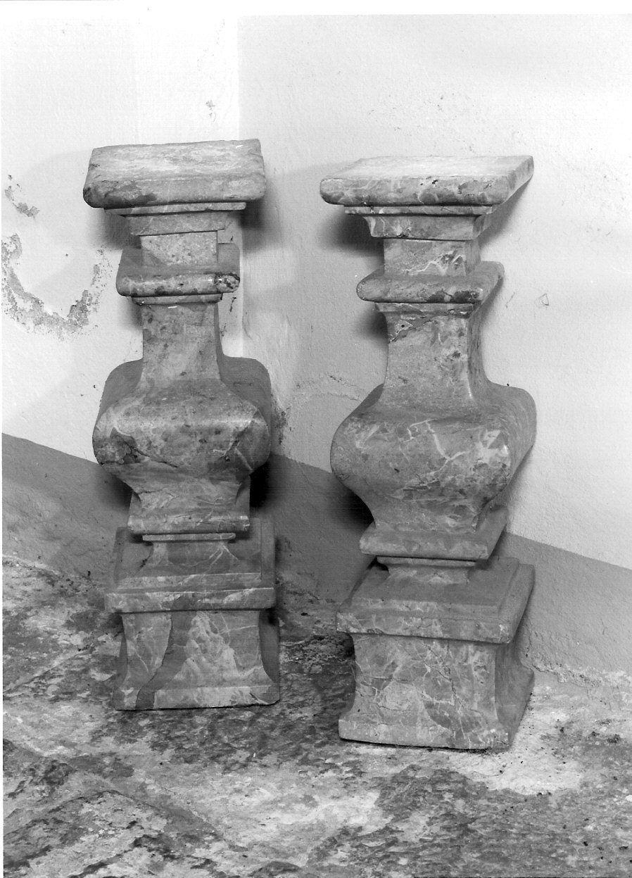 balaustro, coppia - ambito lombardo (secondo quarto sec. XVII)