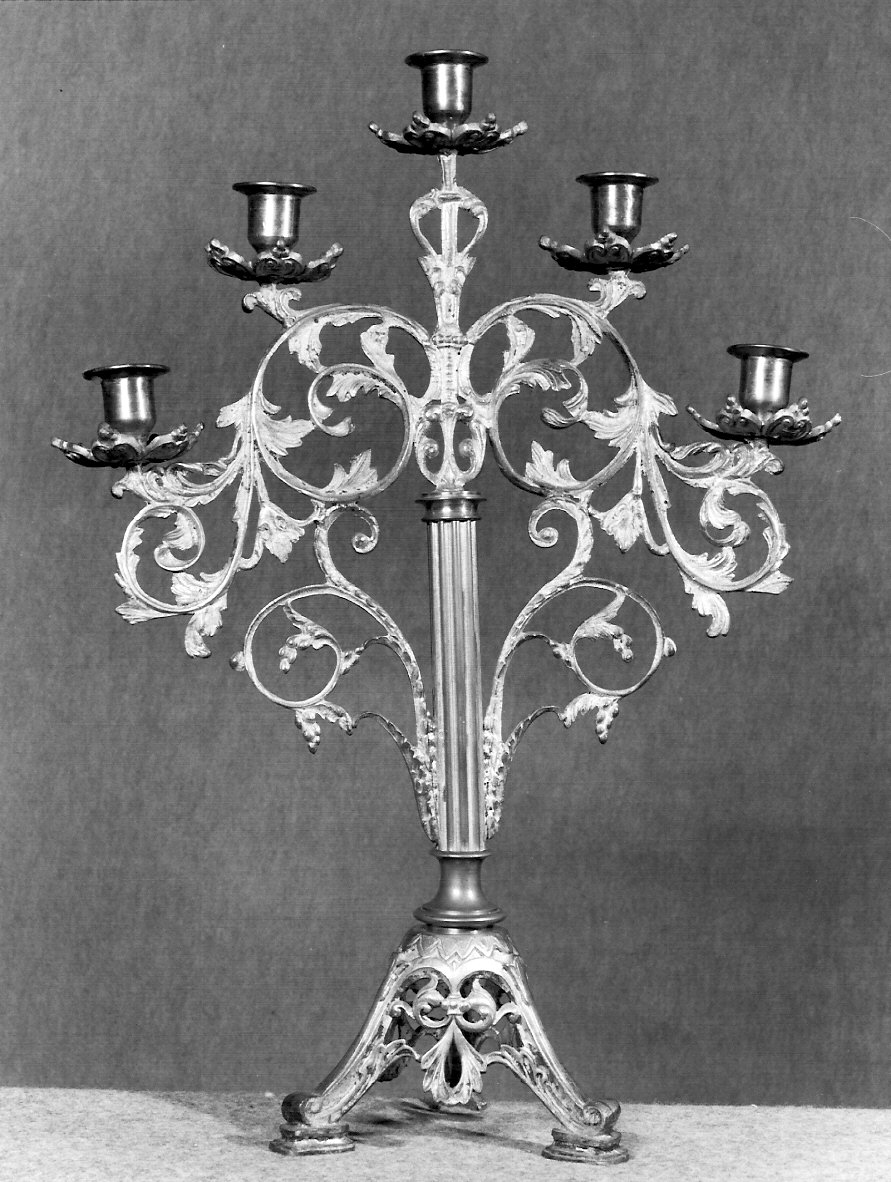 candelabro, coppia - ambito lombardo (primo quarto sec. XX)