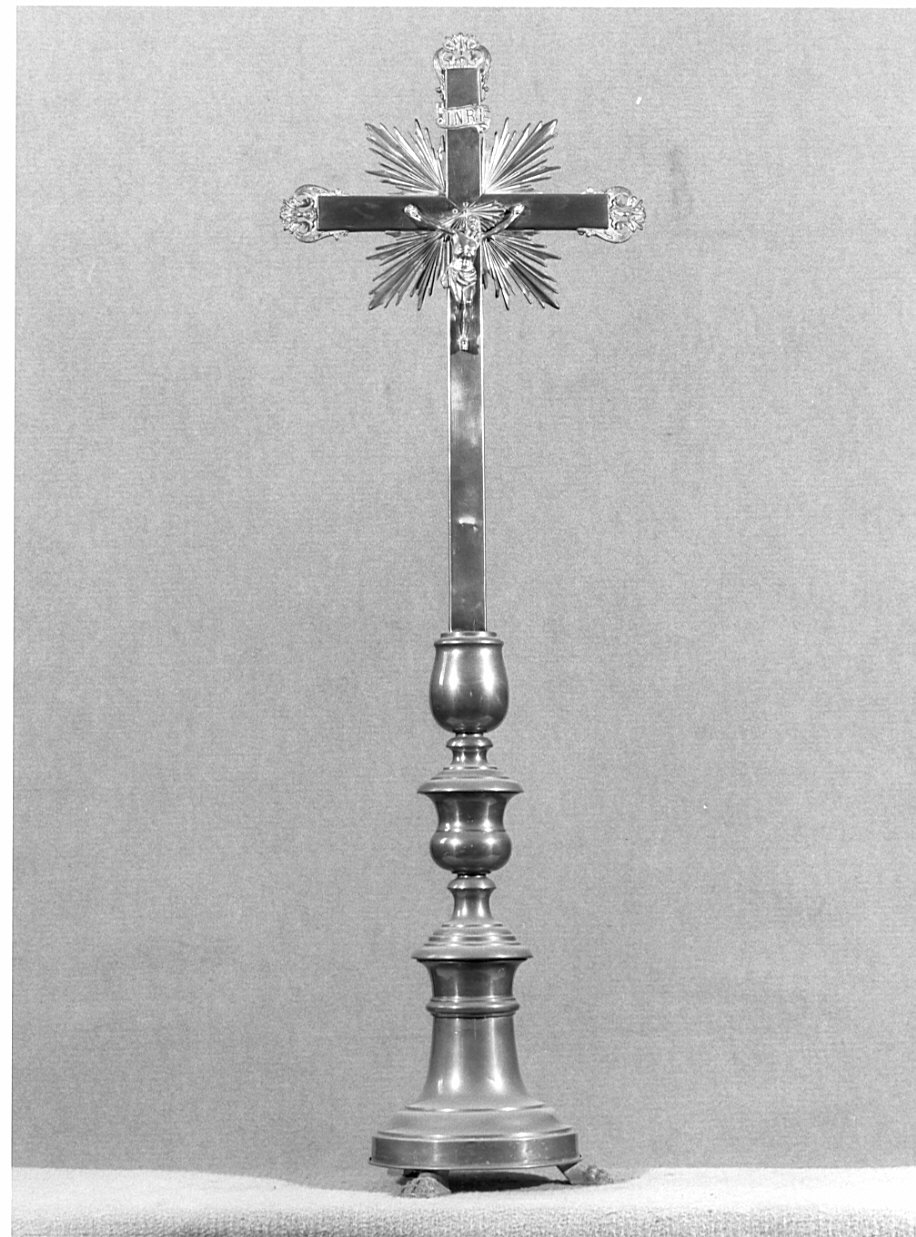 croce d'altare, opera isolata - bottega lombarda (secc. XIX/ XX)
