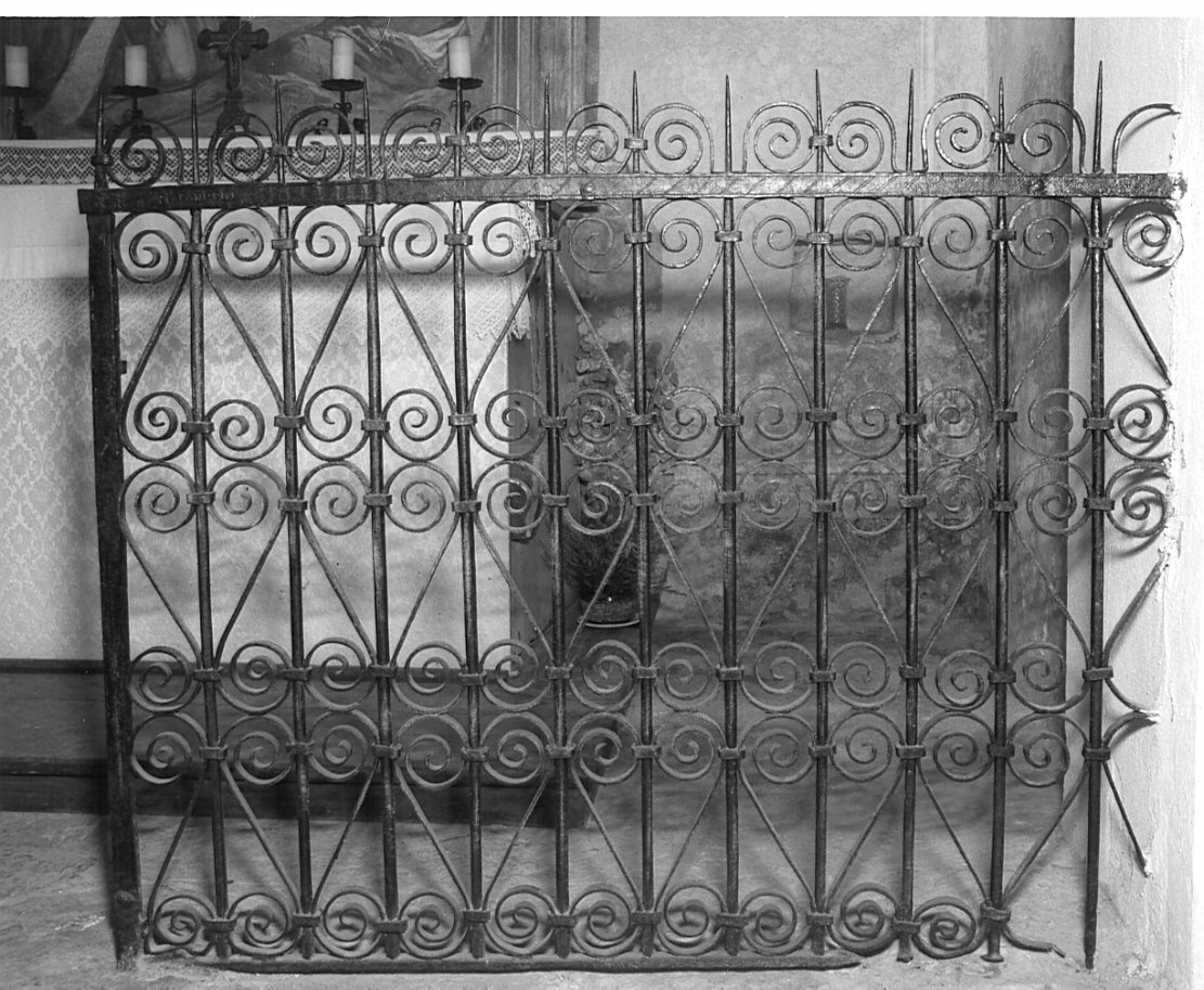 cancellata di cappella, coppia - bottega lombarda (sec. XVI)