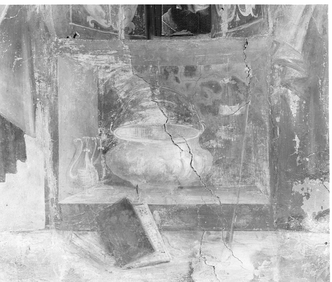 suppellettili liturgiche (dipinto, elemento d'insieme) di De Magistris Sigismondo (e aiuti) (sec. XVI)