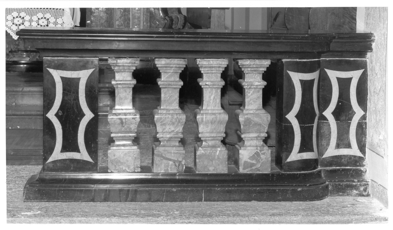 balaustrata di altare, opera isolata - ambito lombardo (sec. XVIII)