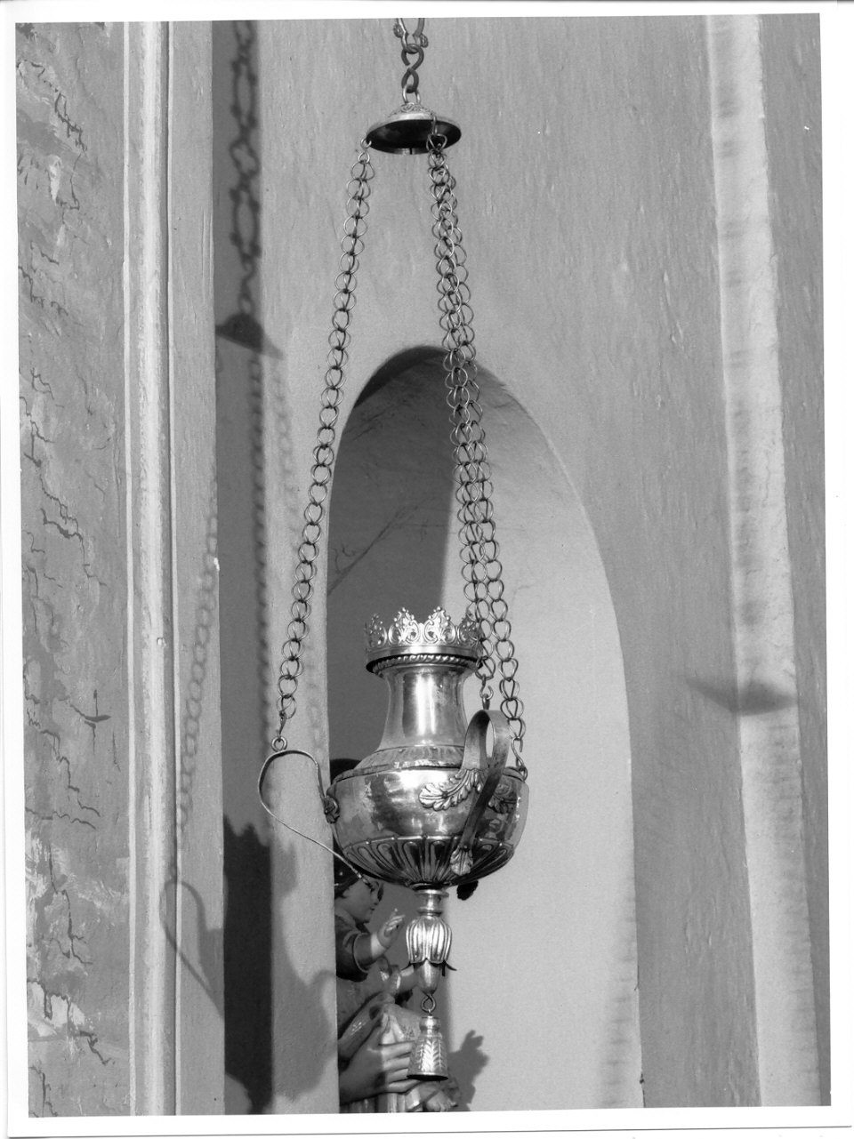 lampada pensile a vaso, coppia - ambito lombardo (sec. XIX)