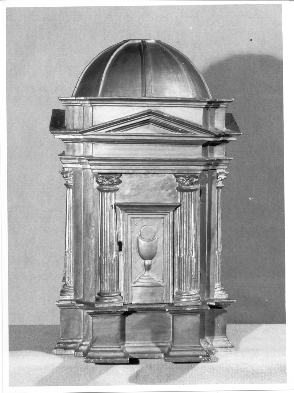 tabernacolo - a tempietto, opera isolata - ambito lombardo (seconda metà sec. XVI)