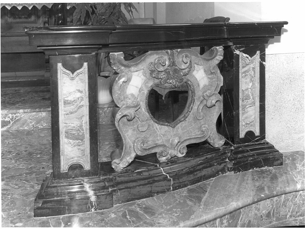 balaustrata, opera isolata - bottega lombarda (sec. XVIII)