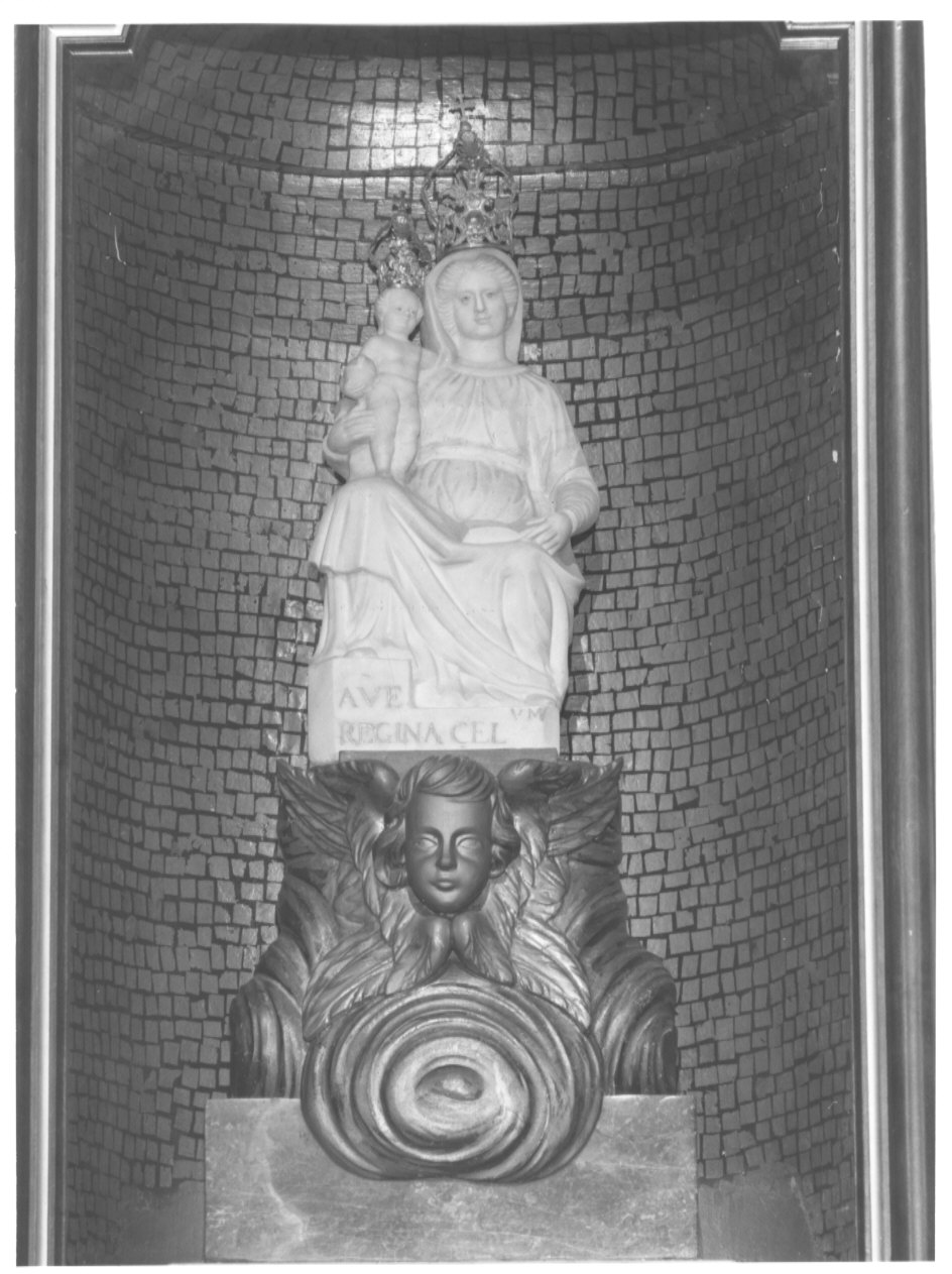 Madonna con Bambino (statua, opera isolata) - bottega genovese (sec. XVIII)