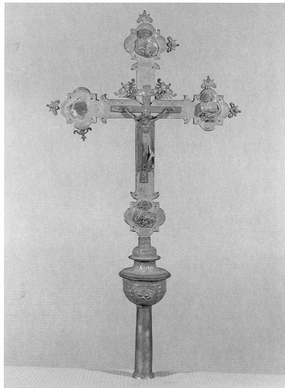 croce processionale, opera isolata - bottega lombarda (seconda metà sec. XVI)