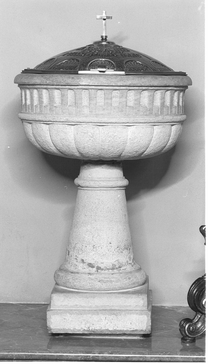 fonte battesimale - a fusto, opera isolata - bottega lombarda (sec. XVI)