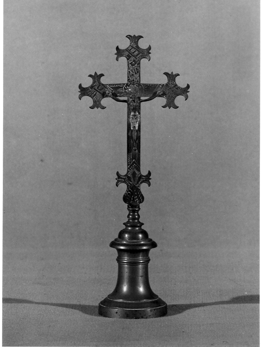 Cristo crocifisso (croce d'altare, opera isolata) - bottega lombarda (fine sec. XVII, sec. XIX)