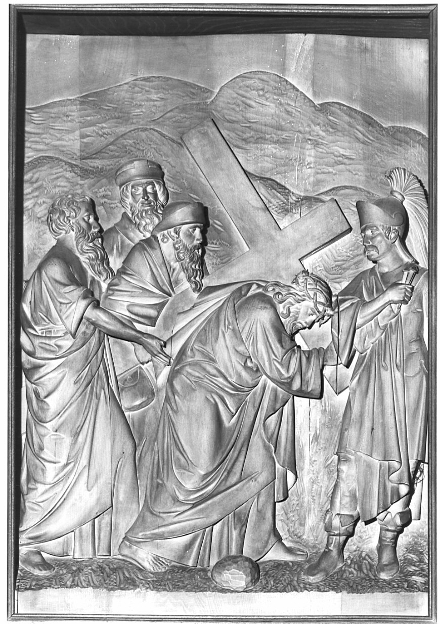 stazione V: Gesù aiutato da Simone il Cireneo a portare la croce (rilievo, elemento d'insieme) di Schwerzmann Giuseppe (sec. XIX)