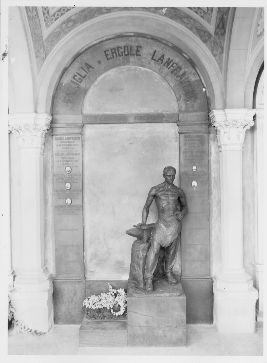 monumento funebre di Rinaldi Oliviero Ercole (sec. XX)