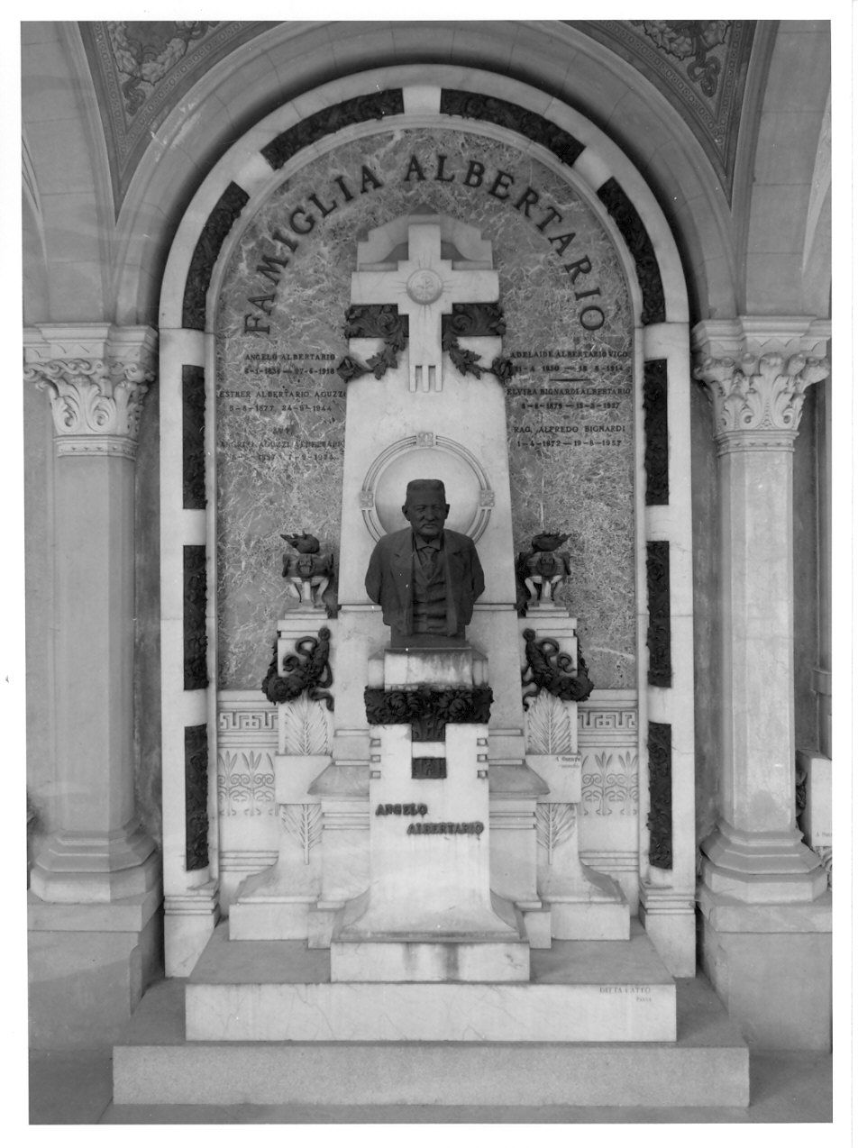 monumento funebre di Oberto Antonio (sec. XX)