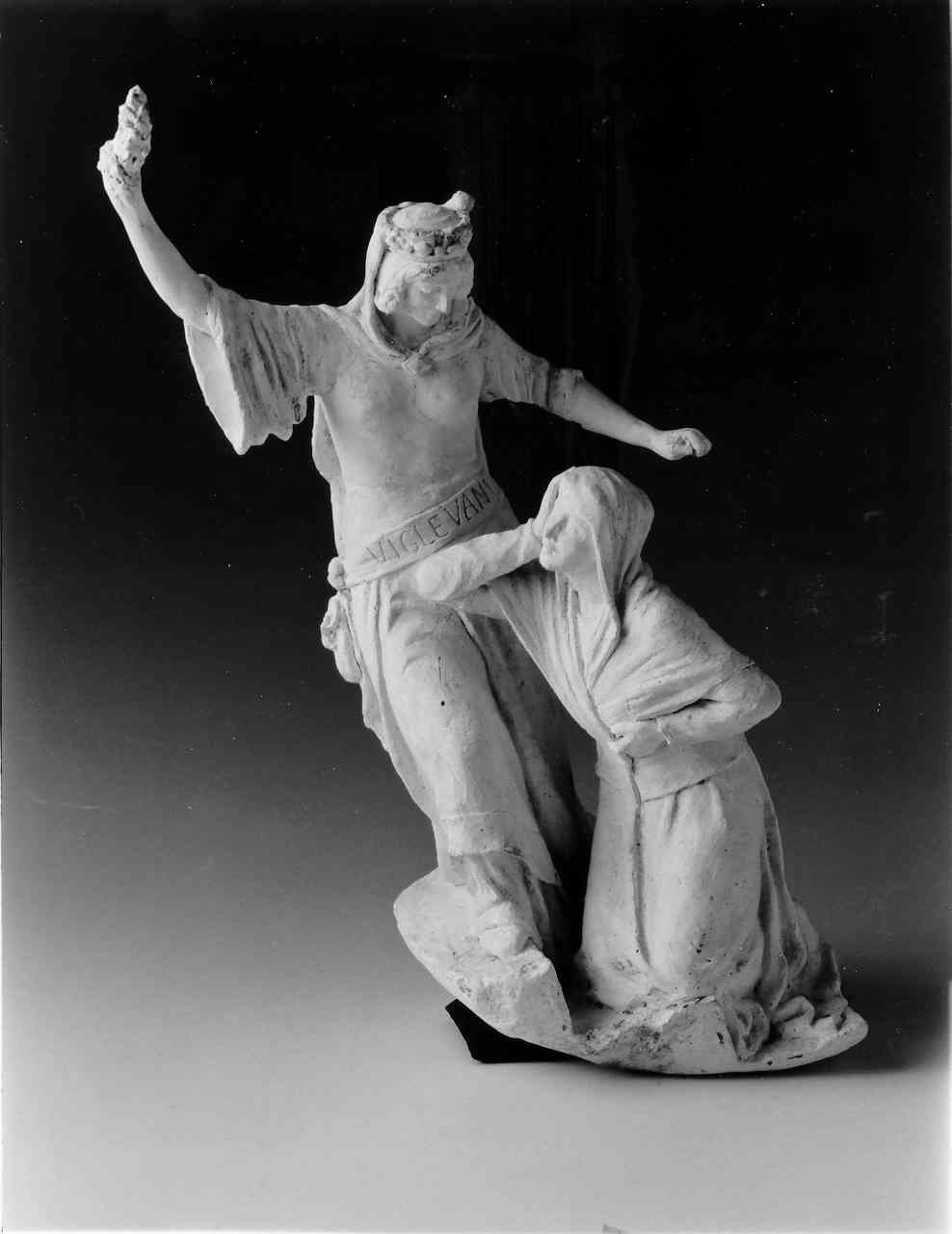 allegoria della città di Vigevano (scultura, opera isolata) di Ricci Giovanni Battista (secondo quarto sec. XX)