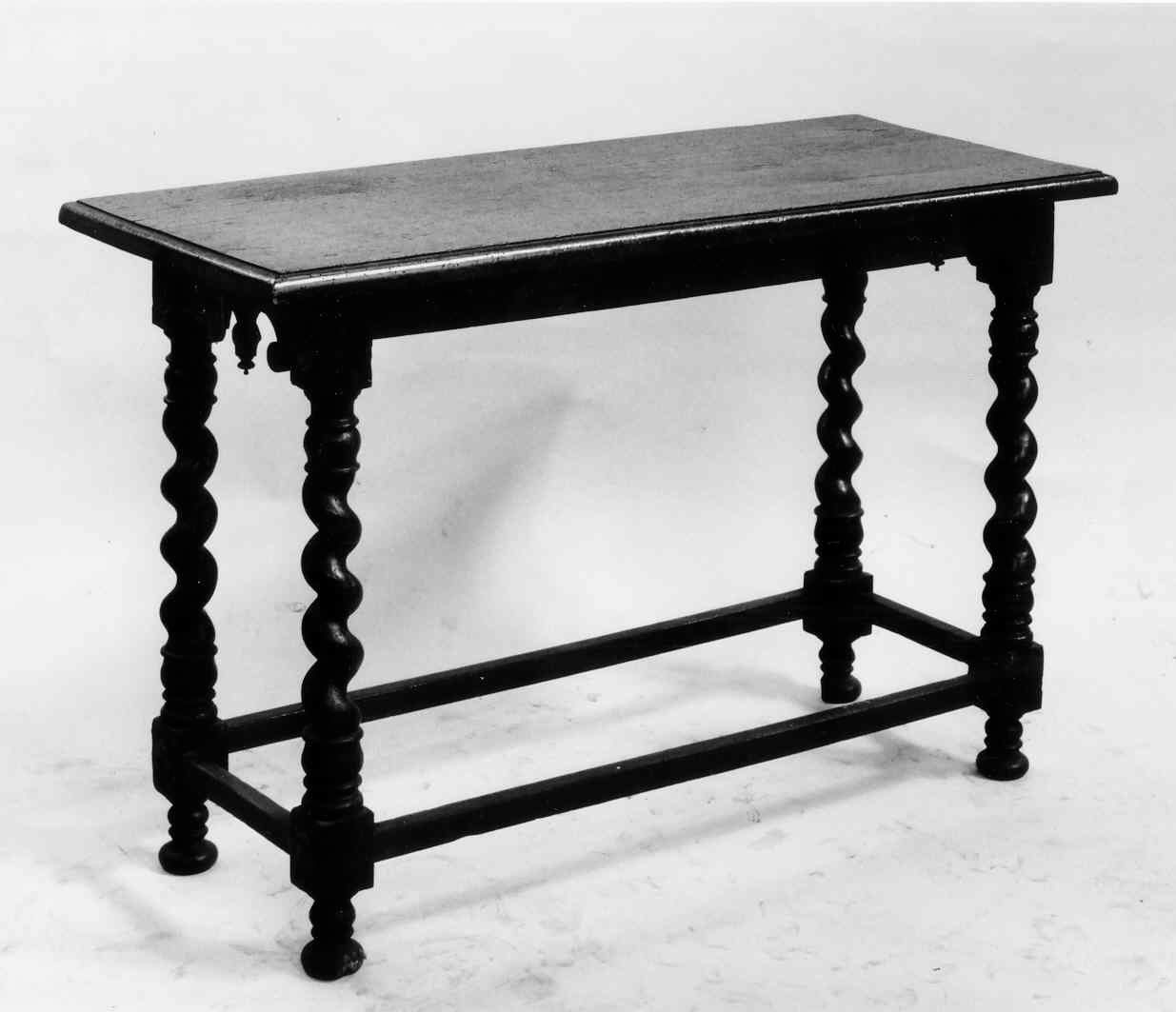 tavolo, opera isolata - ambito italiano (sec. XVII)