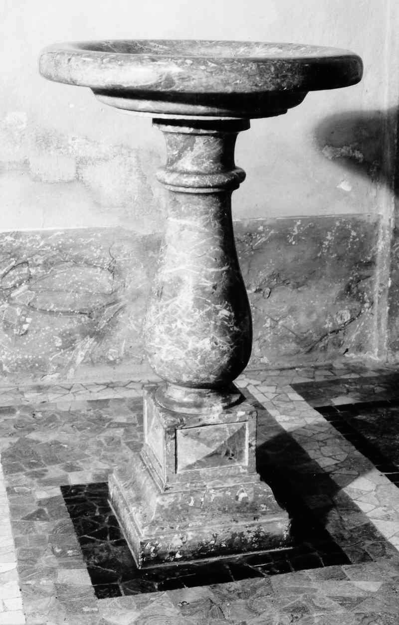 acquasantiera, serie - ambito italiano (sec. XVII)