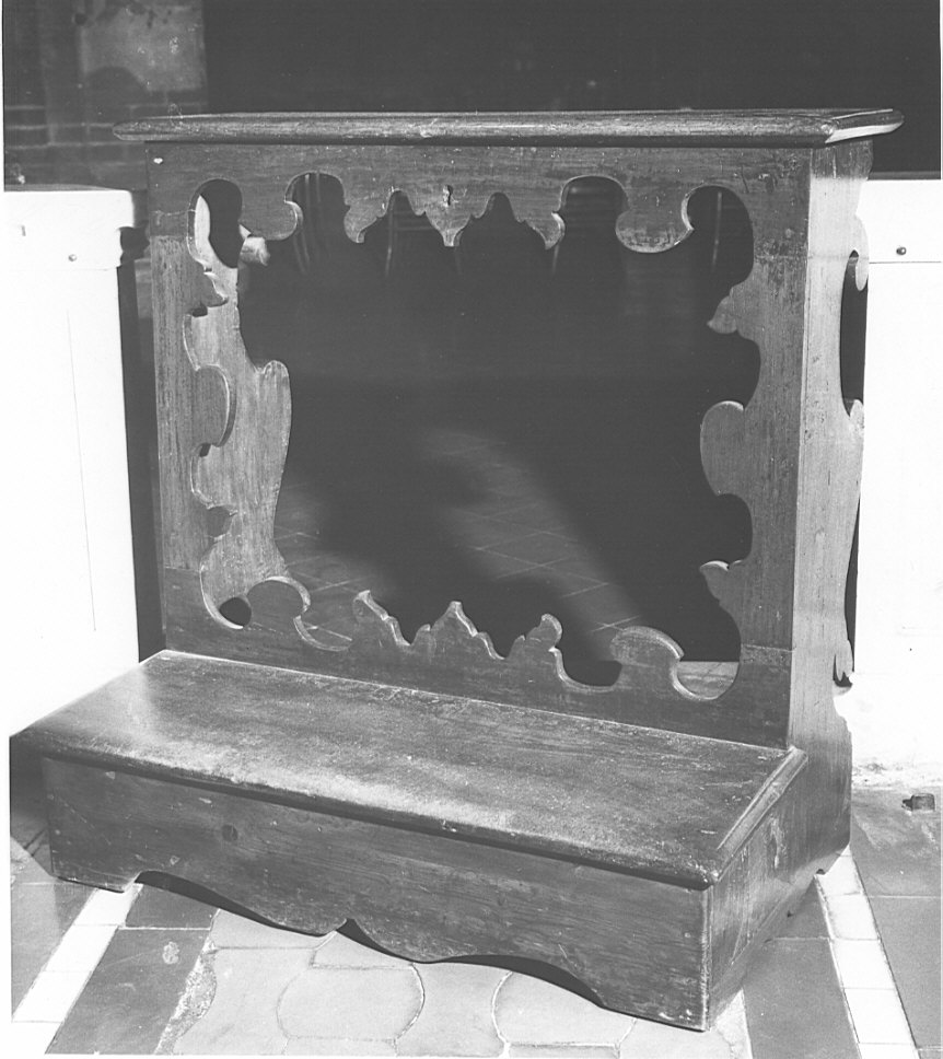 inginocchiatoio, opera isolata - bottega lombarda (sec. XVII)