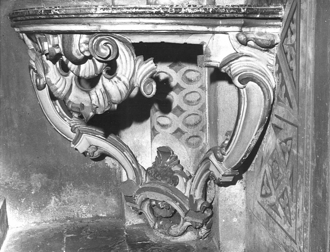 mensola - a voluta, coppia - bottega lombarda (sec. XIX)