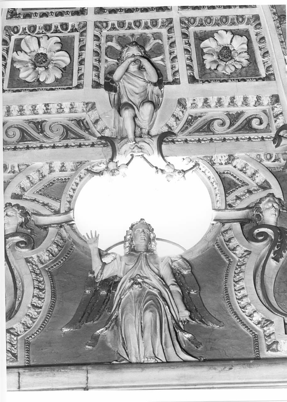 angelo/ angioletto musicante (rilievo) di Bianchi Giuseppe, Fontana Giuseppe, Bianchi Pompeo (secc. XVI/ XVII)