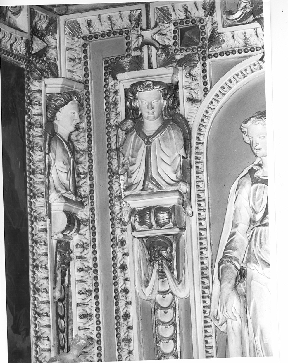 motivi decorativi a grottesche (decorazione plastica) di Bianchi Giuseppe, Borseri Martino, Fontana Giuseppe, Bianchi Pompeo (secc. XVI/ XVII)