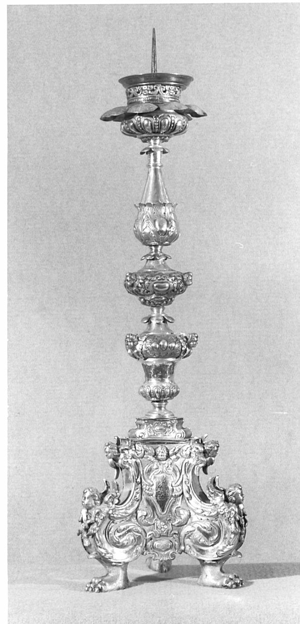 candeliere d'altare - ambito valtellinese (sec. XVII)